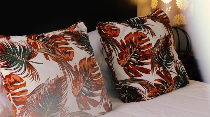 Sea Whisper Self-Catering