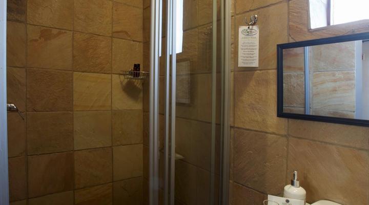 Sea Whisper Self-Catering