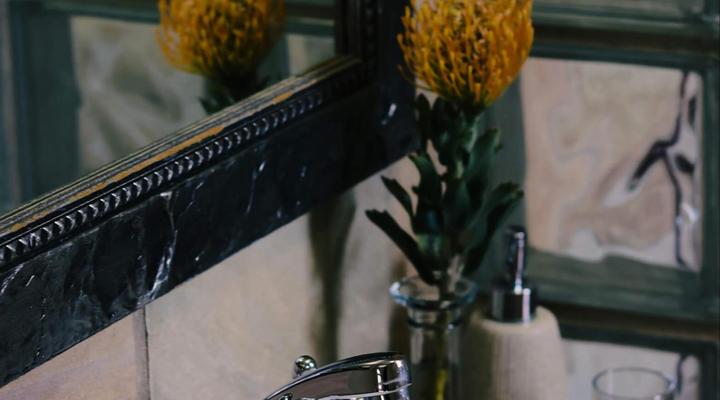 Sea Whisper Self-Catering