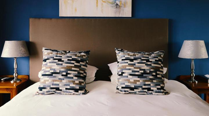 Sea Whisper Self-Catering