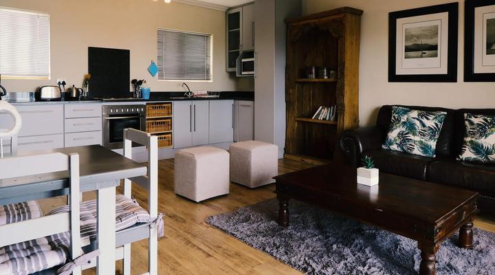 Sea Whisper Self-Catering