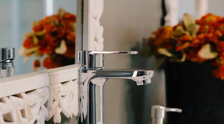 Sea Whisper Self-Catering