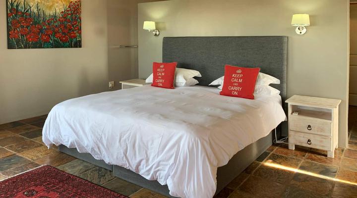 Sea Whisper Self-Catering