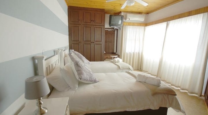 Jeffreysbay Beach House