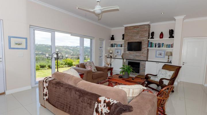 Manhattan Estates - Woodlands Villa