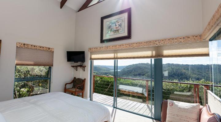 Manhattan Estates - Woodlands Villa