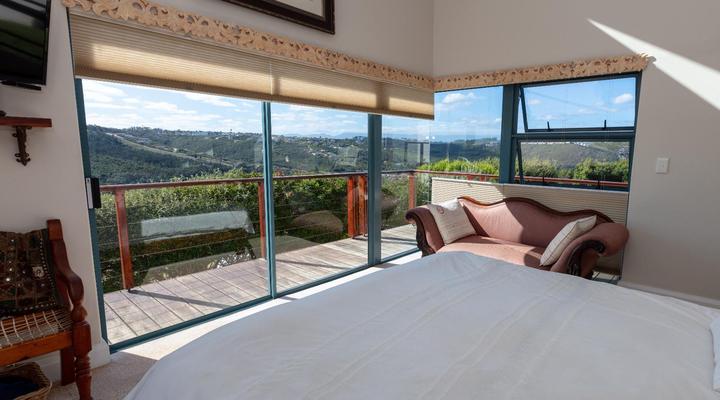 Manhattan Estates - Woodlands Villa