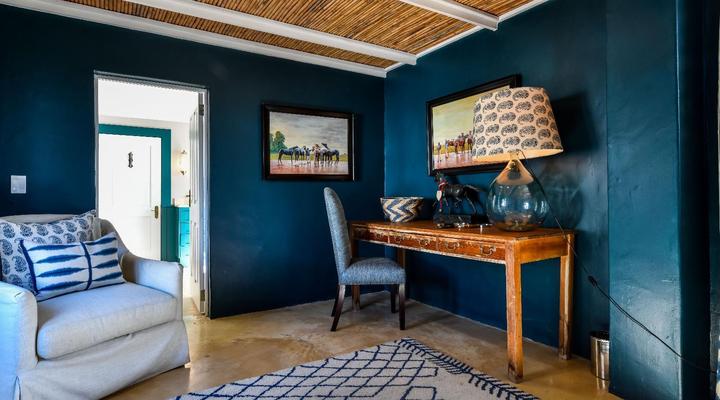 Manhattan Estates - Woodlands Villa