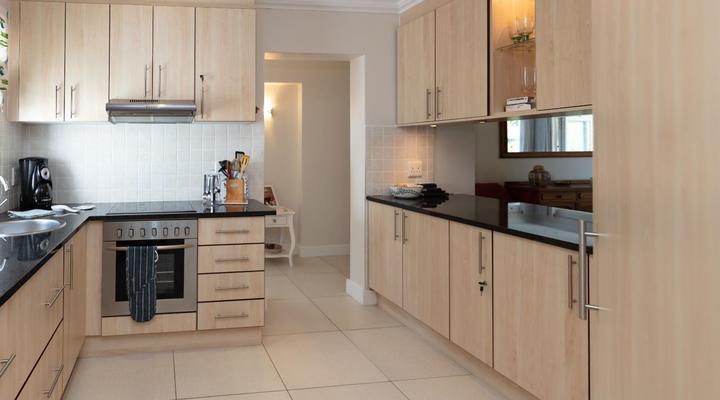 Manhattan Estates - Woodlands Villa