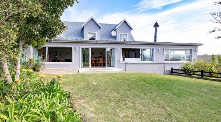 Manhattan Estates - Woodlands Villa