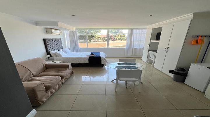 Inn & Out Sandton Park