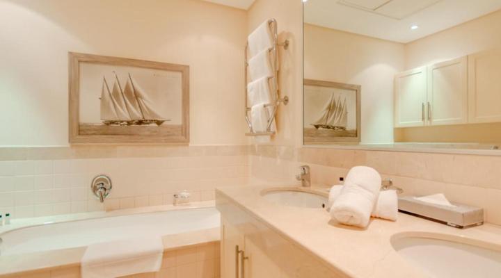 Mountain Marina Luxury Apartments