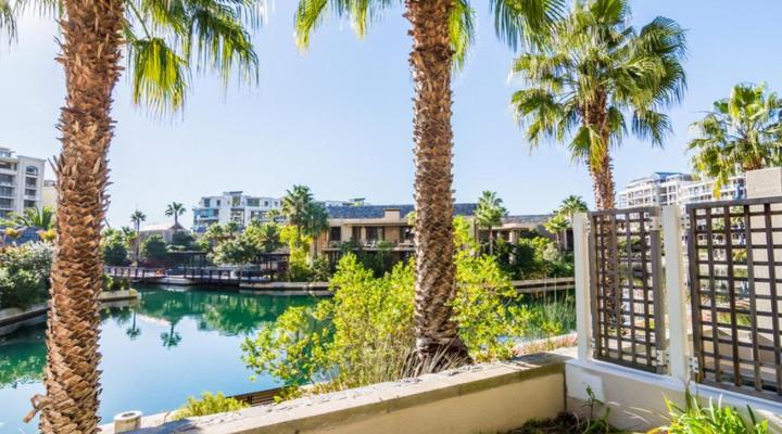 Mountain Marina Luxury Apartments