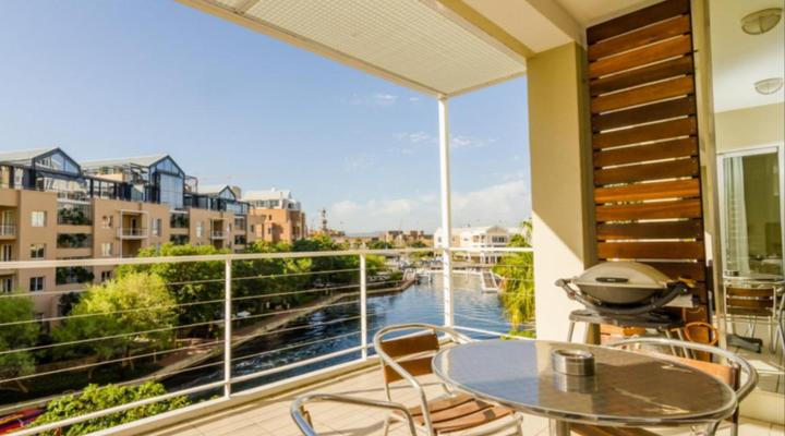 Mountain Marina Luxury Apartments