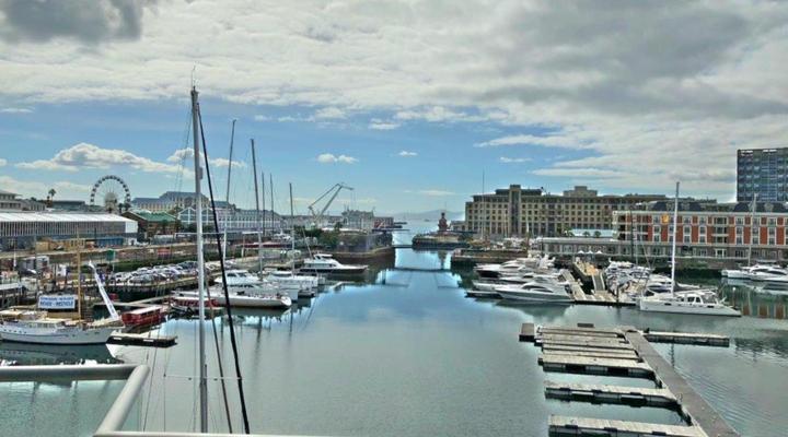 Mountain Marina Luxury Apartments