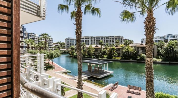 Mountain Marina Luxury Apartments