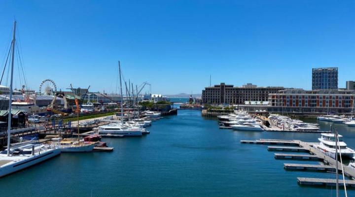 Mountain Marina Luxury Apartments