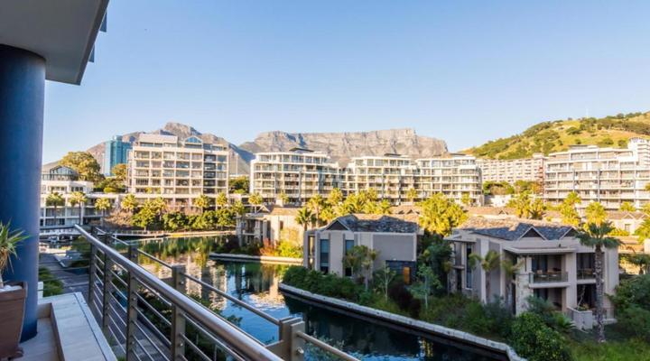 Mountain Marina Luxury Apartments