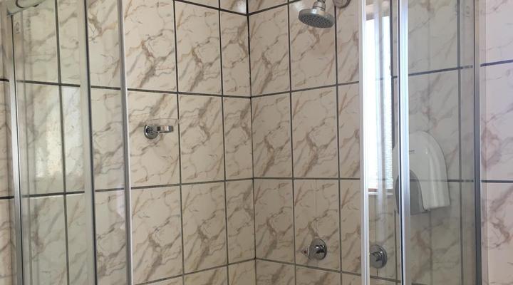 GS and Y Bed and Breakfast