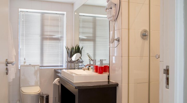 Life & Leisure Boutique Guest House & Premium Apartments