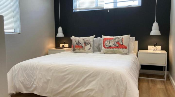 Central Claremont Garden Apartment