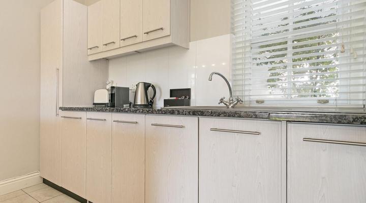 Winelands Golf Lodges 12 by HostAgents