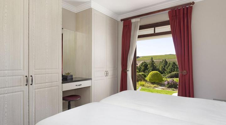 Winelands Golf Lodges 12 by HostAgents