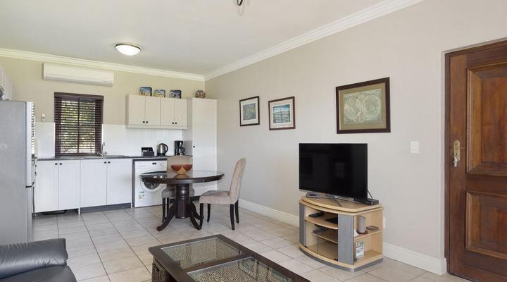 Winelands Golf Lodges 12 by HostAgents