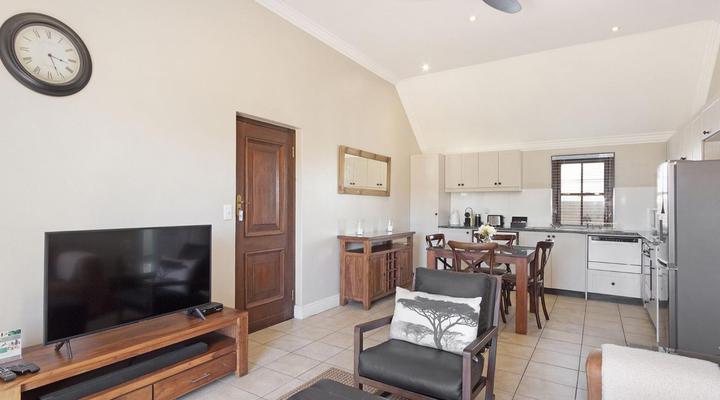 Winelands Golf Lodges 12 by HostAgents