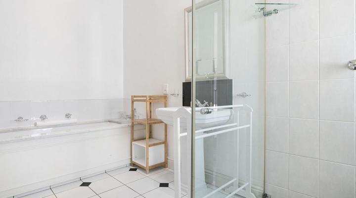 Winelands Golf Lodges 12 by HostAgents