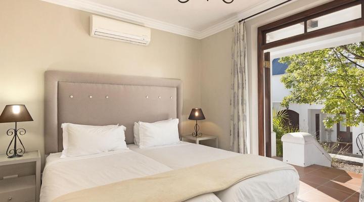 Winelands Golf Lodges 12 by HostAgents