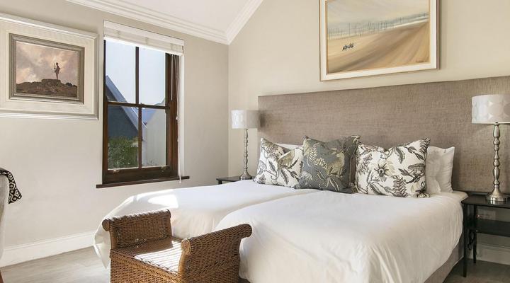 Winelands Golf Lodges 12 by HostAgents