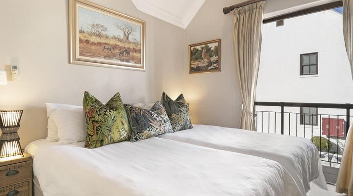 Winelands Golf Lodges 12 by HostAgents