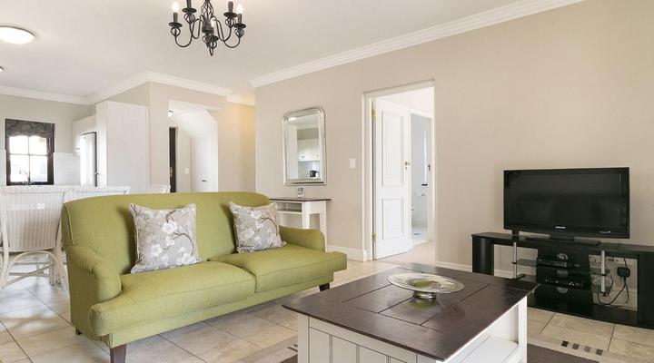 Winelands Golf Lodges 12 by HostAgents