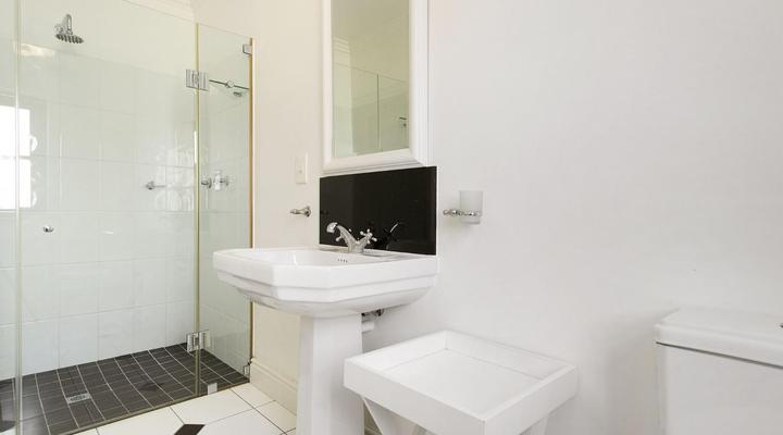 Winelands Golf Lodges 12 by HostAgents