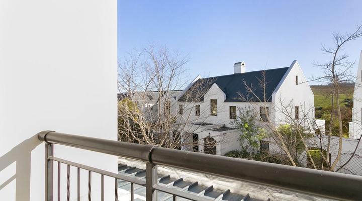 Winelands Golf Lodges 12 by HostAgents