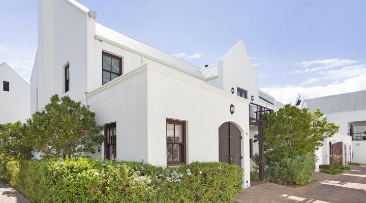 Winelands Golf Lodges 12 by HostAgents