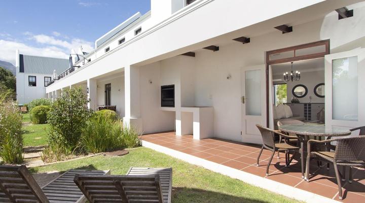 Winelands Golf Lodges 12 by HostAgents