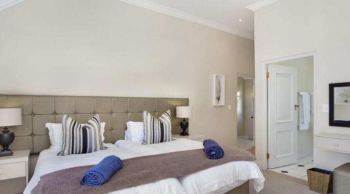 Winelands Golf Lodges 12 by HostAgents