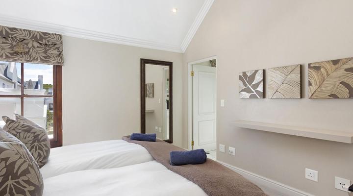 Winelands Golf Lodges 12 by HostAgents