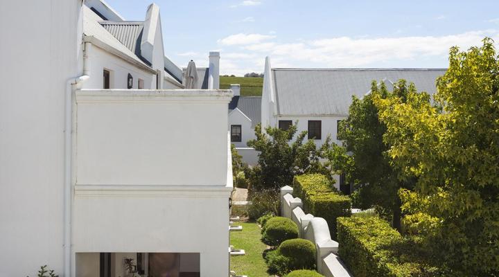 Winelands Golf Lodges 12 by HostAgents