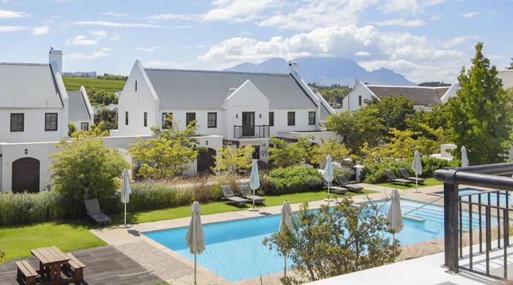 Winelands Golf Lodges 12 by HostAgents