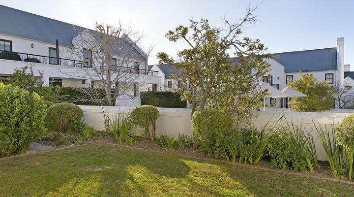 Winelands Golf Lodges 12 by HostAgents