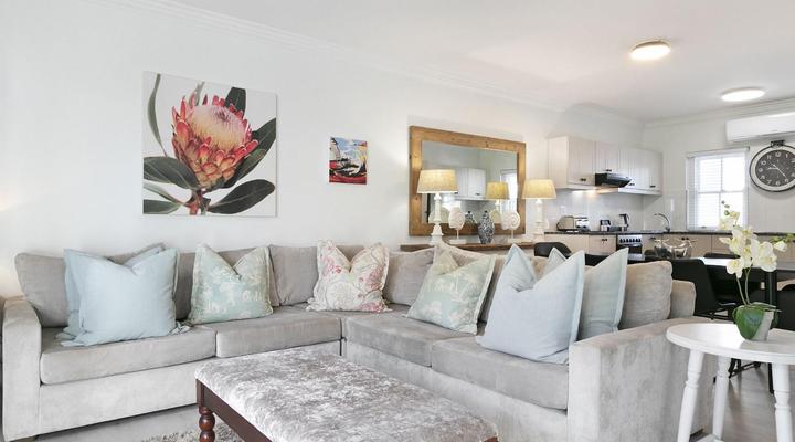 Winelands Golf Lodges 12 by HostAgents