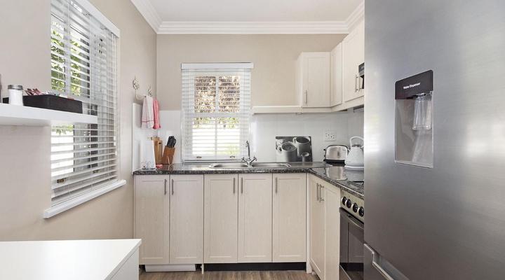 Winelands Golf Lodges 12 by HostAgents