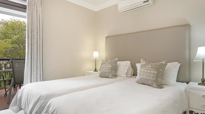 Winelands Golf Lodges 12 by HostAgents