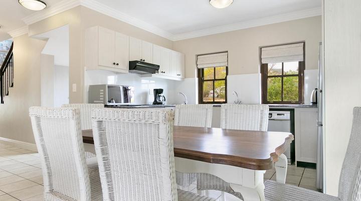 Winelands Golf Lodges 12 by HostAgents