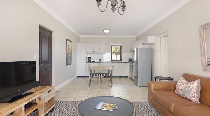 Winelands Golf Lodges 12 by HostAgents