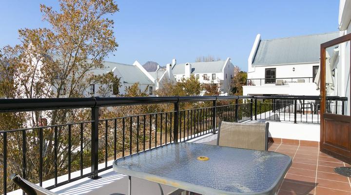 Winelands Golf Lodges 12 by HostAgents