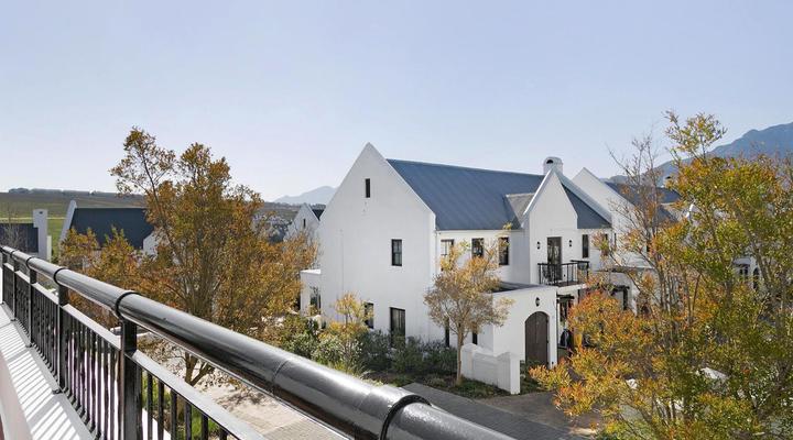 Winelands Golf Lodges 12 by HostAgents